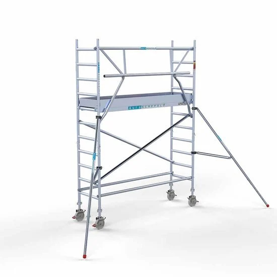 Alumīnija tornis 75х250 cm 4,2m darba augstums* salokāmas margas no 1 puses Alumīnija tornis 75х250 cm 4,2m darba augstums* salokāmas margas no 1 puses