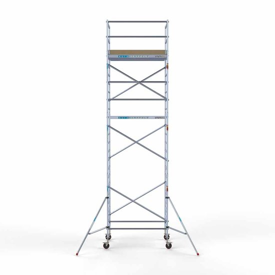 Alumīnija tornis 135х190 cm 8,2m darba augstums* ar oglekļa platformu Alumīnija tornis 135х190 cm 8,2m darba augstums* ar oglekļa platformu