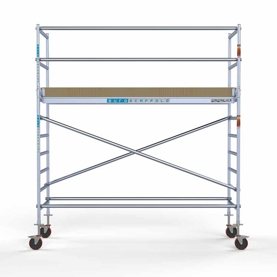 Alumīnija tornis 135х305 cm 4,2m darba augstums* ar oglekļa platformu Alumīnija tornis 135х305 cm 4,2m darba augstums* ar oglekļa platformu
