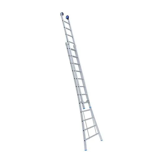 Divu sekciju platas kāpnes 2x12 + fasades riteņi Divu sekciju platas kāpnes 2x12 + fasades riteņi