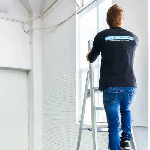 Stepladder one sided 6 steps